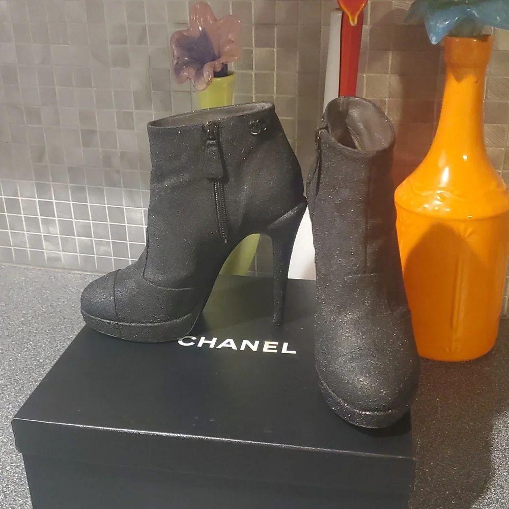 Chanel Sparkly Platform Boots Black - Picture 3 of 11